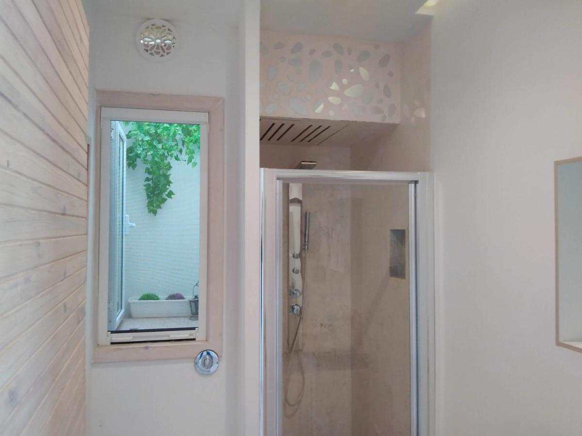R1100Eri Ramla Bay By Euroresort Xaghra Exterior photo